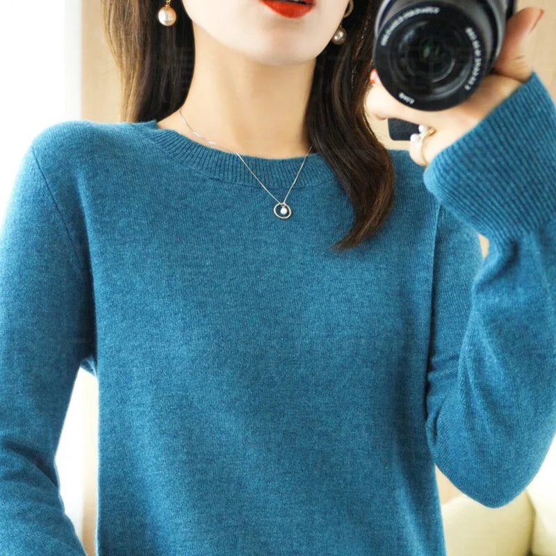 Knitted Pullover